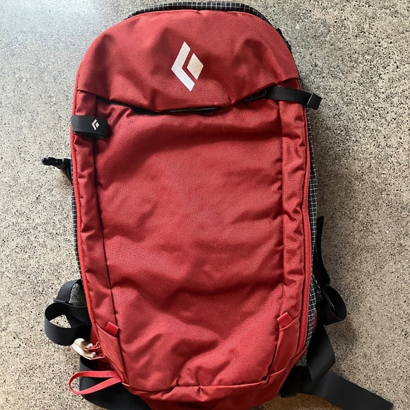 Black Diamond Dawn Patrol 15 Ski Backpack - Picture 1 of 3